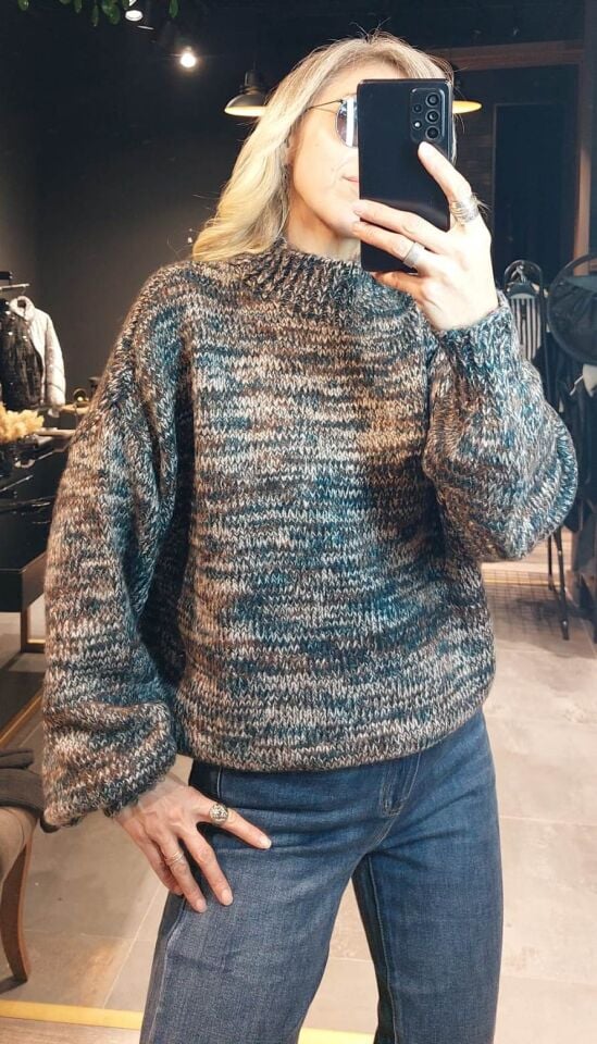 YEŞİL KAHVE KIRÇILLI KAZAK