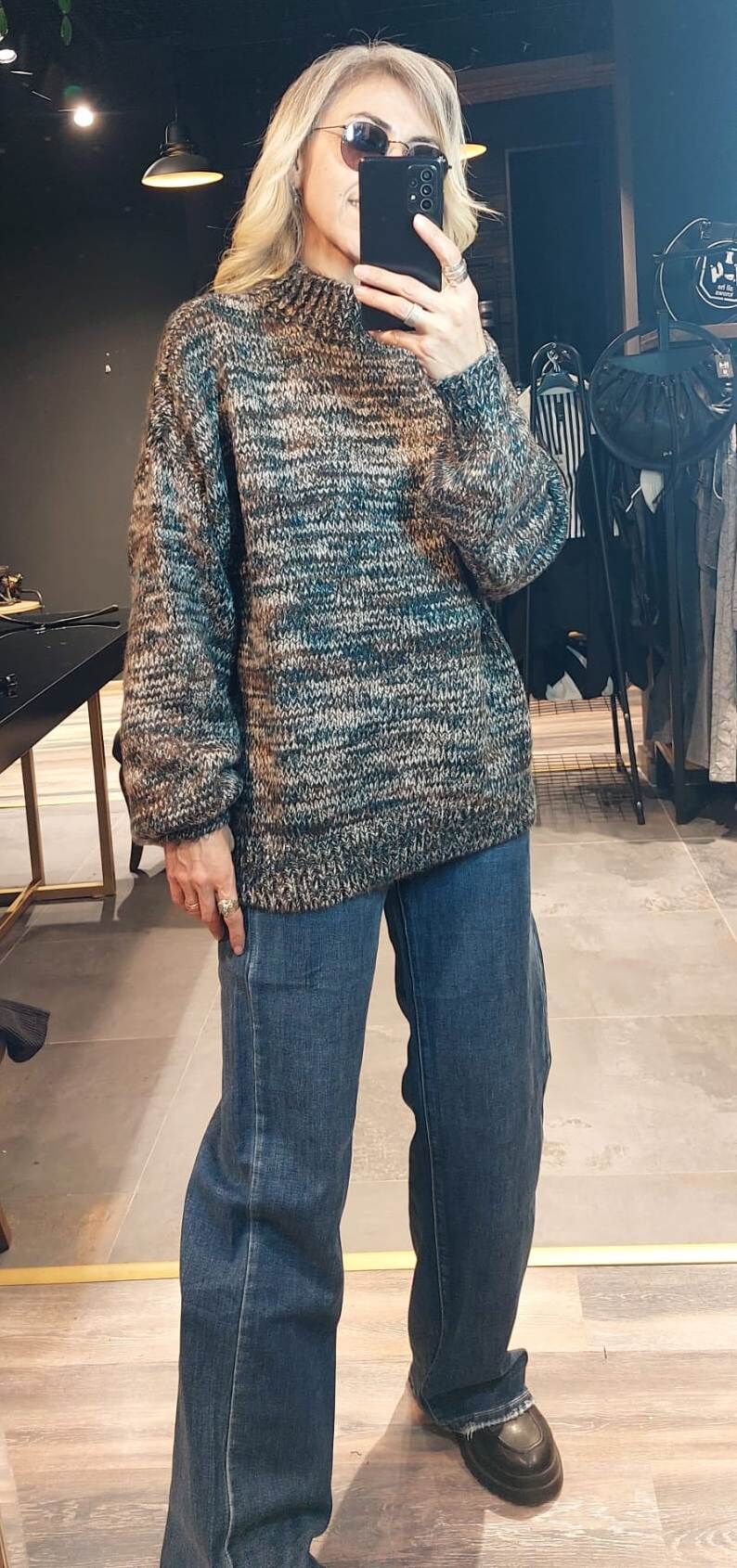 YEŞİL KAHVE KIRÇILLI KAZAK