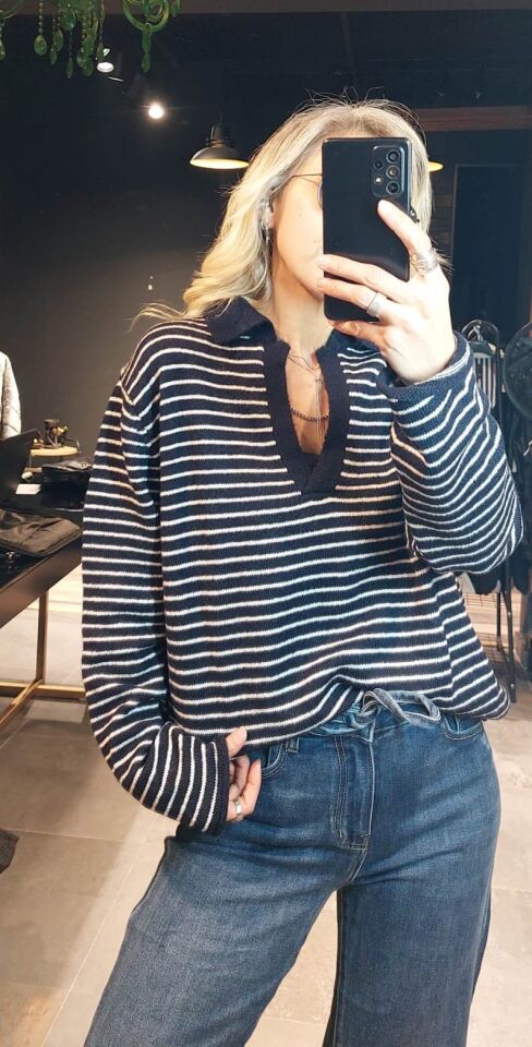 ÇİZGİLİ LACİVERT KAZAK