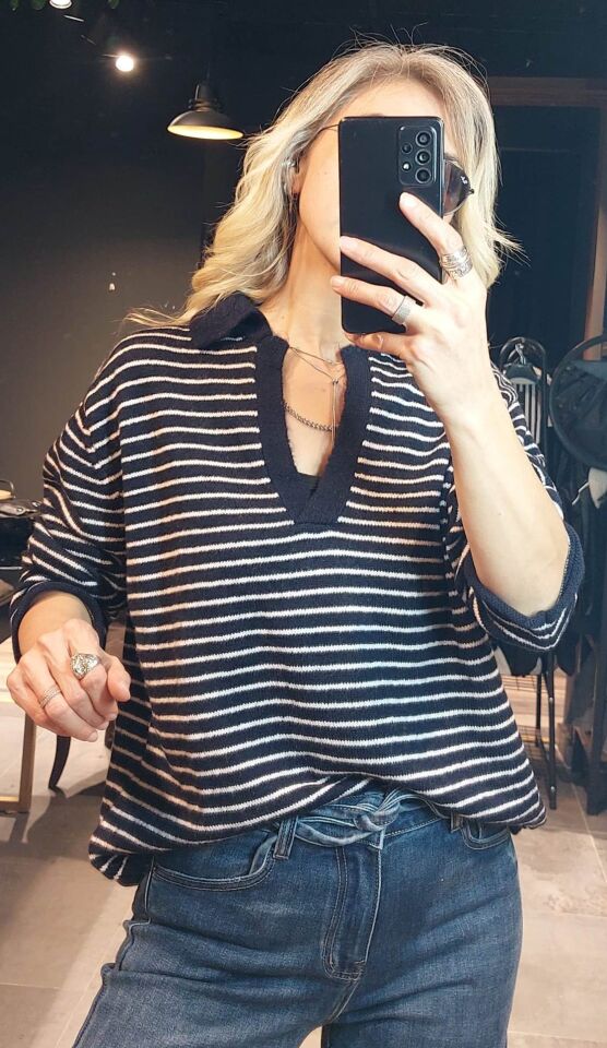 ÇİZGİLİ LACİVERT KAZAK