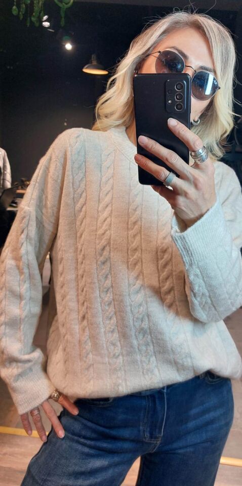 SAÇ ÖRGÜLÜ BEJ KAZAK