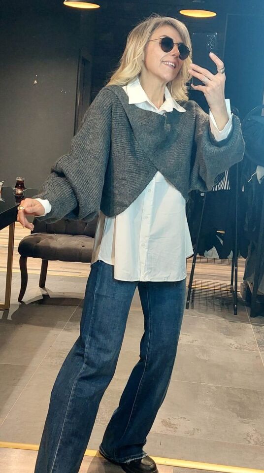 GÖMLEKLİ GRİ KAZAK